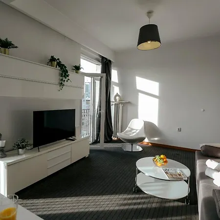 Plac Konstytucji 6 Orange: Warsaw Panorama Apartment with Free Parking Exterior photo