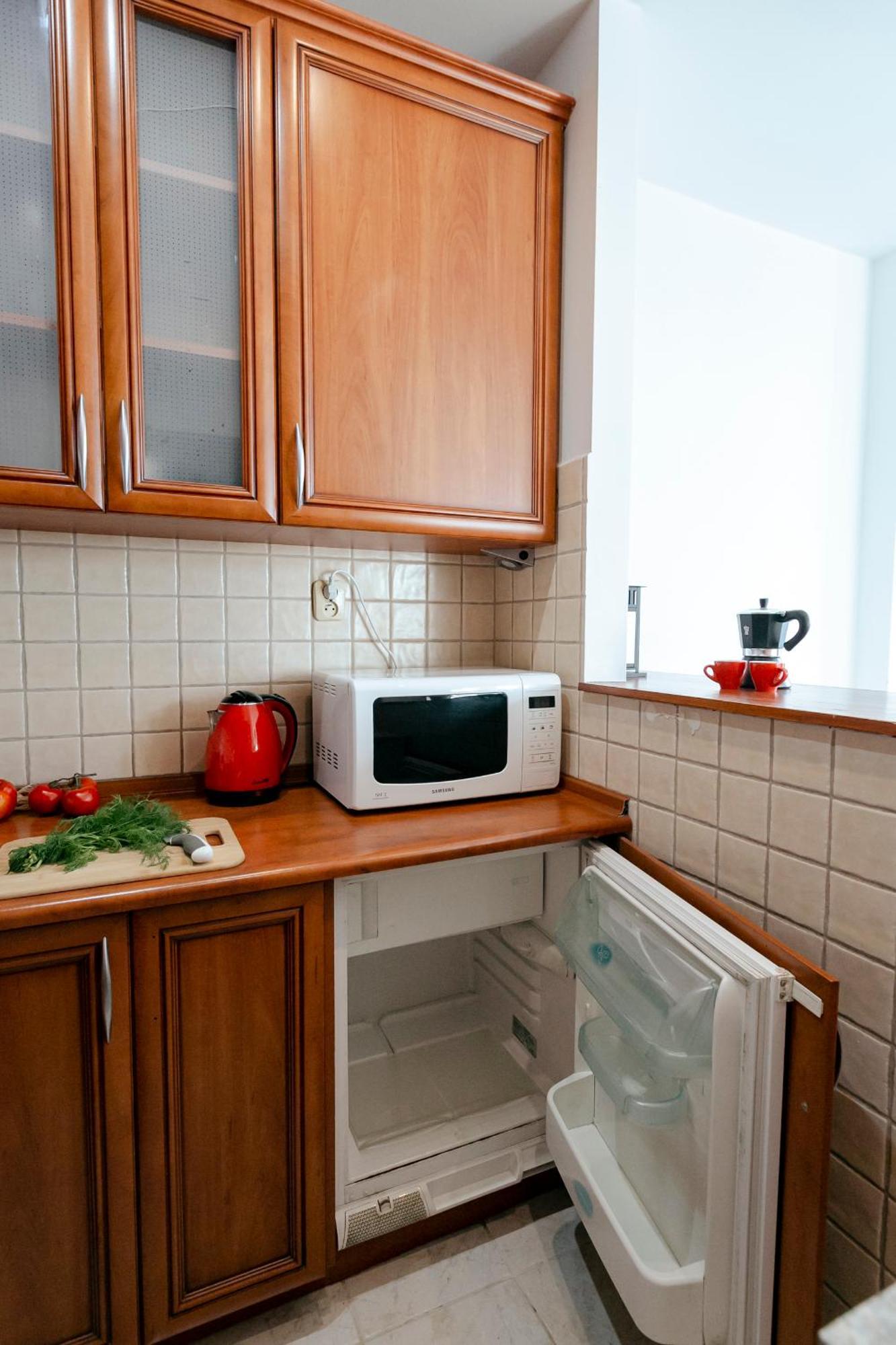 Plac Konstytucji 6 Orange - Dla 4 Osob - Bezplatny Parking - Free Parking - Piekny Widok Na Panorame Warszawy Apartmán *